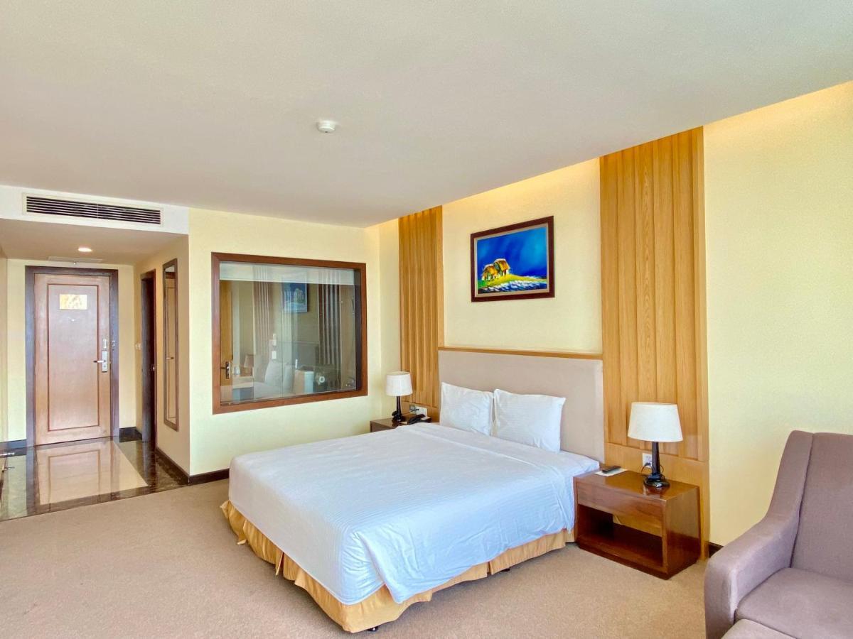 Muong Thanh Luxury Buon Ma Thuot Hotel Exterior foto