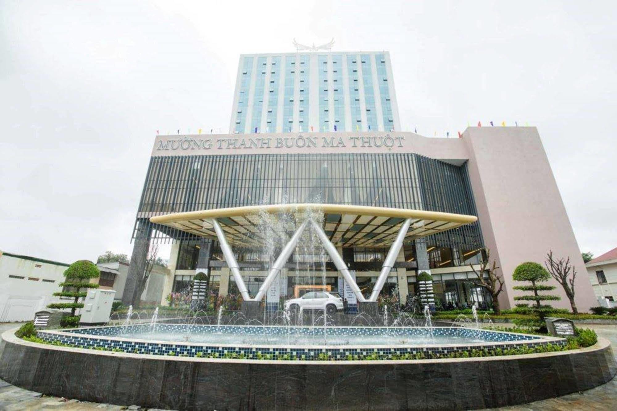 Muong Thanh Luxury Buon Ma Thuot Hotel Exterior foto